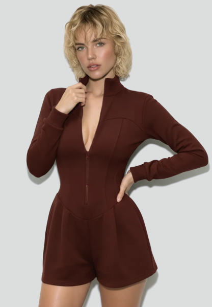 Комбинезон спортивный укороченный